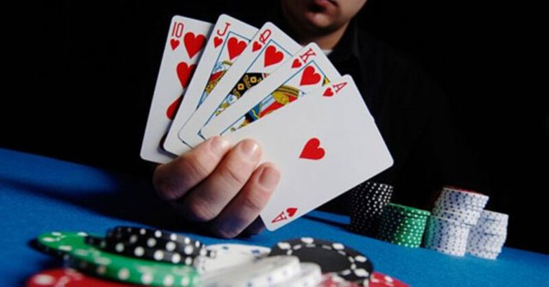 Tìm hiểu về trò chơi đánh bài casino cực hot – tiến lên